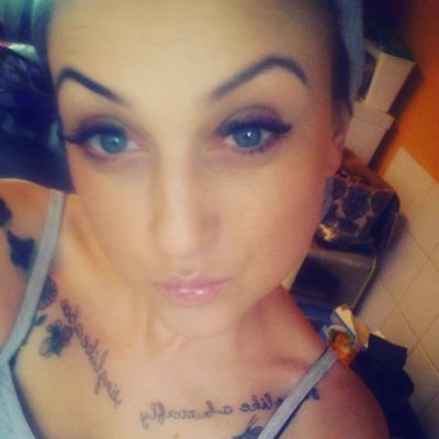 Sarahdarcy1980's profile picture. 35 years old mummy to three stunning girls#lovelife#tattoos