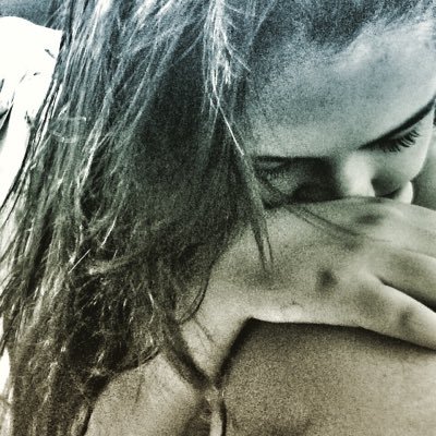 GomesGabyy's profile picture. tímida mas decidida amorosa mas não melosa acima de tudo amiga