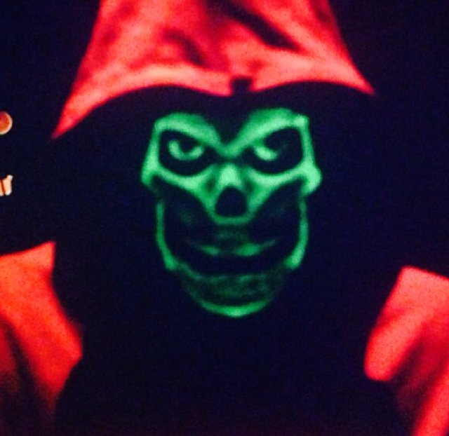 ShinobiiWarrior's profile picture. How to face your demons 101