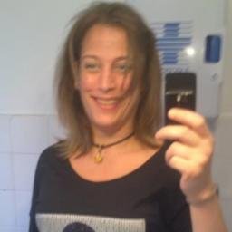 De Madrid, profesora de lengua y lesbiana visible! Pregunta lo que quieras!