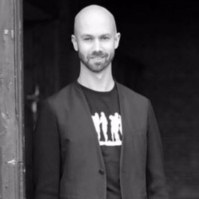 Peter is Artistic Director of Q DANCE and an international choreographer who has worked with leading classical and contemporary dance companies.