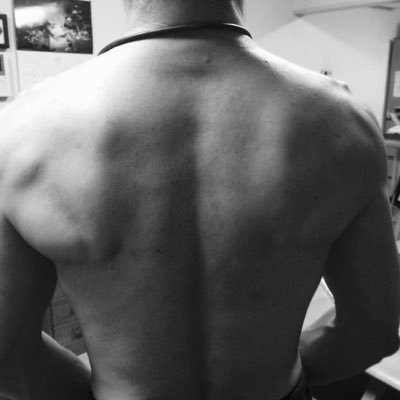 Hajime52016788's profile picture. 中年太りからの禁煙、さらに体重増！ そんなおっさんの肉体改造から始まり、大幅減量‼️ さらにマラソン、トライアスロンに挑戦‼️ 初マラソンサブ4達成 トライアスロンショートサブ3達成！さらに進化します(笑)