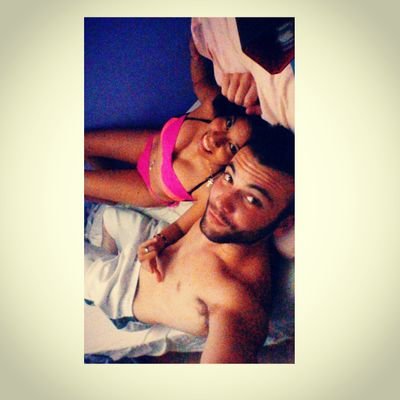 Enciende una vela cuya llama no vacile nisiquiera cuando se te presente lo peor./ 17.02.1996/ instagram:shirley_puma/