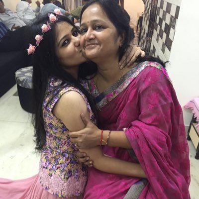 pallavimaloo13's profile picture. 