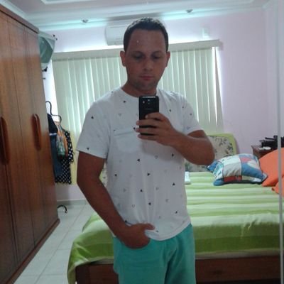 CalastriCarlos's profile picture. 