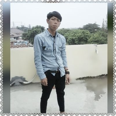 hidup adalah prjuangan yg msti d jalani dgn ksbran jg ktwakalan n mst sllu mengingat Alloh swt.