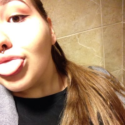 exoticflowers_'s profile picture. 60'svintage eyeliner cher and barbra streisand