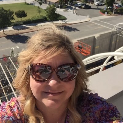 KelliRPaul's profile picture. Wife, Fulltime Realtor/Bender Realty, Amateur Home Cook, Decorator & Bling Queen