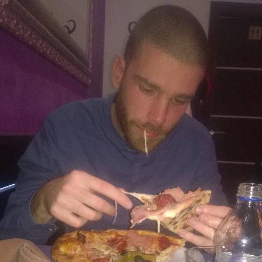 MilanHashtag's profile picture. 😶
