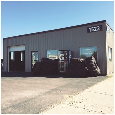 Kato CrossFit is a Personal Training and Wellness Company that specializes in training clients to become more efficient in everyday life - Mankato, MN
