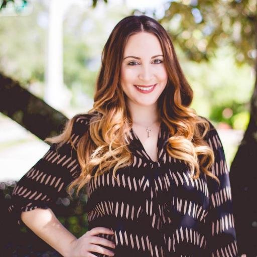 AlaynaPilet's profile picture. Love the life you live.  Live the life you love.