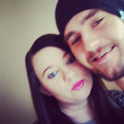 I'm 25 going to be a dad for the first time very very soon and I'm so happy perfect wife and a son or daughter life is perfect