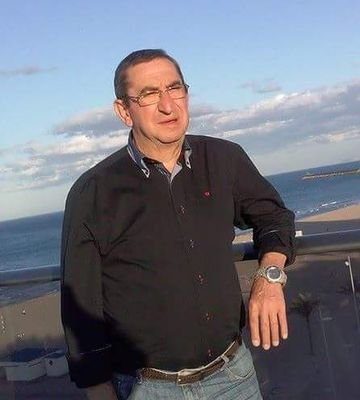 Vayamos siempre por el camino de la izquierda,nunca nos perderemos si vamos junto
