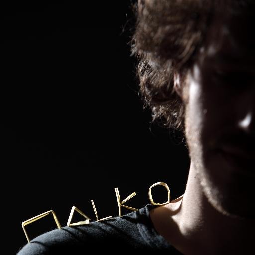 Genre: #Musique #Soul #Pop #Electrique #electro #rock FB : https://t.co/YgBTFfNKq3