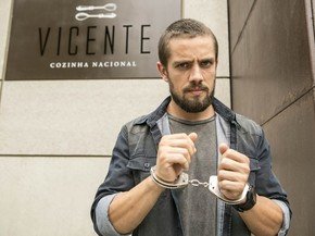 VicenteDaSilva_'s profile picture. A veces salgo en #Imperio/ Chef por vocación y buena onda/ Volví a la Friendzone/ Dueño glorioso de VICENTE