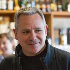 Designer, fondateur et gérant de PBO DESIGN depuis 1996.
Vice président de la Fédération des Designers en Aquitaine (FDA).