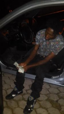 GittDodo's profile picture. Im The Shit TIP Buck