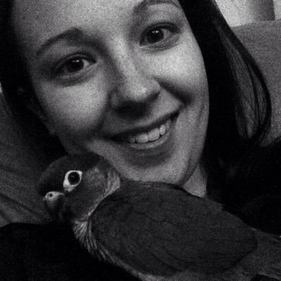 MakliaW's profile picture. 