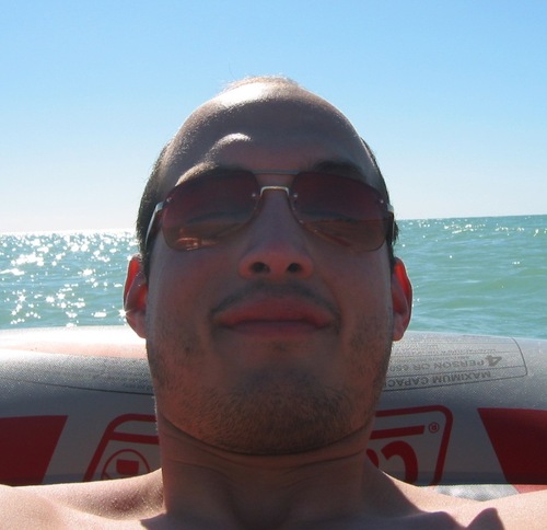 rlimas's profile picture. http://t.co/29nDfDRTMa