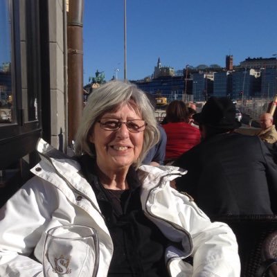 monne42's profile picture. Nyfiken med viss humor. Djurvän, vänfast. Diplomatisk och konflikträdd. Slösaktig.