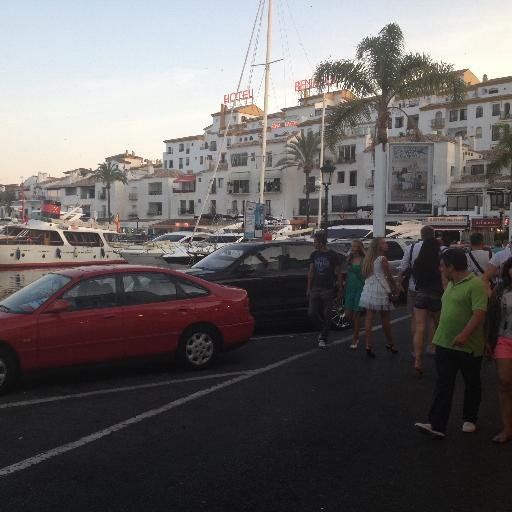 Paultrueblue's profile picture. Chesterfield FC Home & Away