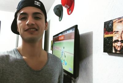 Alaann_Uziel's profile picture. Y el tiempo pasa y pasa!