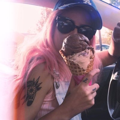 halseybackup's profile picture. 