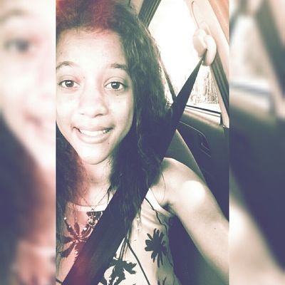 hellenoliver12's profile picture. Se não brilha mais, não insista. Lâmpada queimada não se arruma. Se troca por outra.  || Luanete ✌|| Melhor Cantor || Luan Santana ❤|| eu te amo