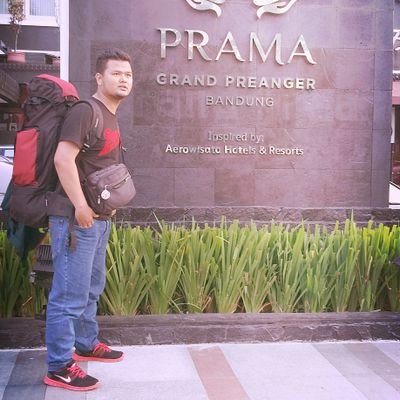 MU fans || United indonesia || The nekad travelers ||
Korda Members of Purwakarta