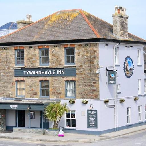 A friendly, Family pub with Live Muisc, Quiz Night, Disco and a resturant including a Top Notch Sunday Carvery! Dogs are welcome too!