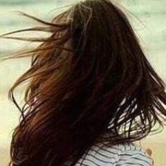 rosyafrose's profile picture. 