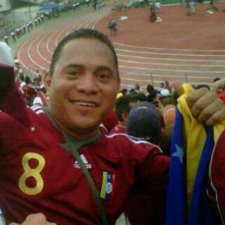 rhonel82's profile picture. 