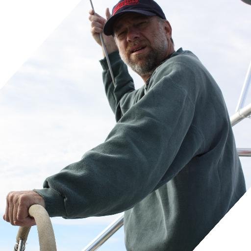 @linux @AWSCLI @AWSCDK @grafana Photography and sailing... not necessarily in that order.