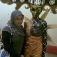 Nur negla (@uneg) 's Twitter Profile