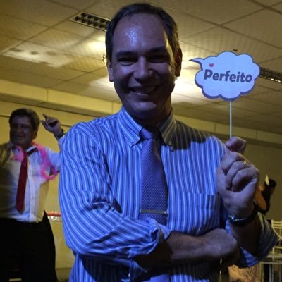 AlvaroDBatista's profile picture. Notícias de tudo e, às vezes, com comentários, revoltas e outras coisas assim. Falando também de coisas que vivemos. Pix? alvaro.dias.batista@gmail.com Grato!