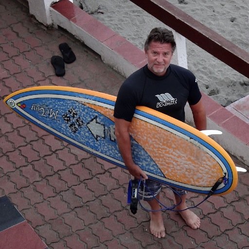LEARN TO SURF WITH GARY HUGHES
