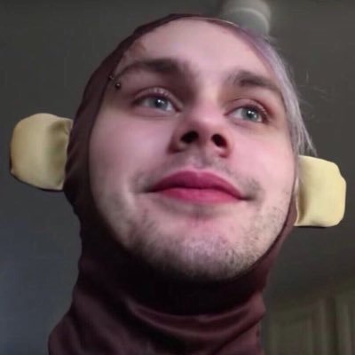 Hi there you just got a free follow from @angkerri! It would mean a lot if you can follow me on that account! Just ask for a follow back if you want one :) tysm