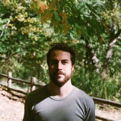 lynnopolis's profile picture. hunter. gatherer.