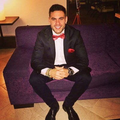 Dj | Componente de @HAPPYDJS_ | Marketing & Community Manager |Booking: djfrancollado@live.com