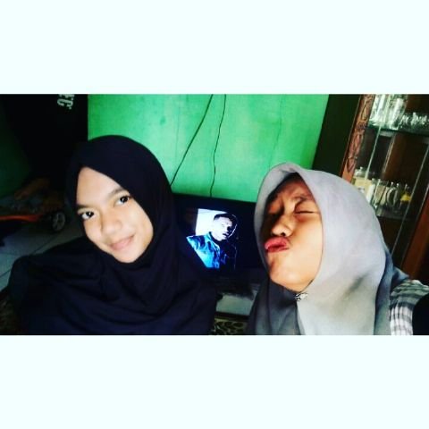 AResanawati's profile picture. 