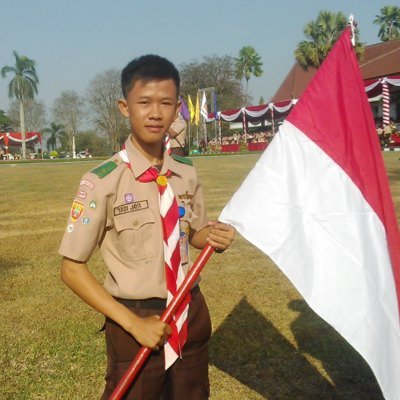 l love scouts and magician perfomance
bahagia sejati adalah dukungan dari kedua orang tua dan sahabat