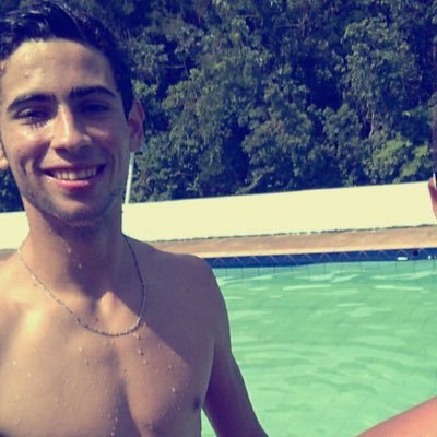 Davi_Turini's profile picture. # Sonhar grande ou pequeno e mesma coisa , então é melhor sonhar grande # Snap: iturini