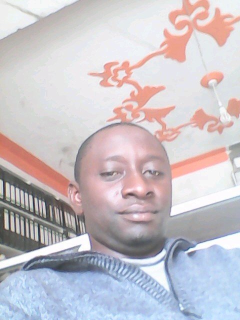 maghuru's profile picture. 