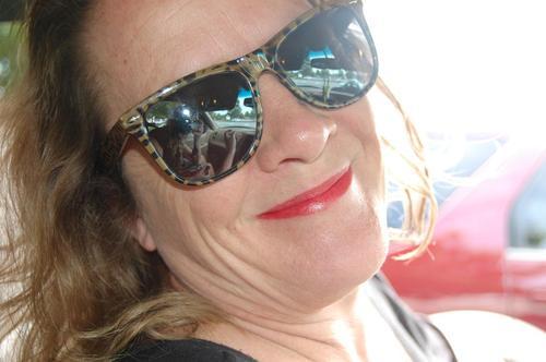 KW Realtor, mother of 4, optimist