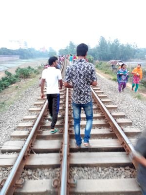 nrahman335's profile picture. অদ্ভুত জীবন।