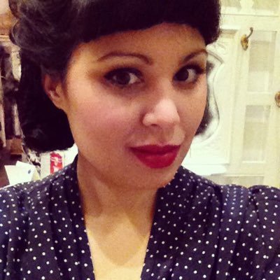Artist. Currently living and painting in Glasgow.