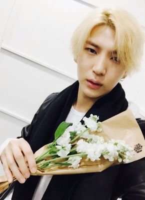 vixx052411's profile picture. .