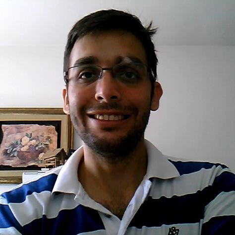 Ingeniero Geofísico, Lic. Ciencias Navales, Ciudadano del mundo