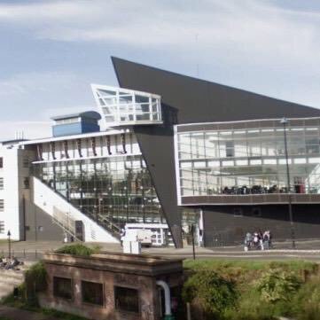 lycee_Escaut's profile picture. lycée d enseignement général et technologique. l'établissement propose les baccalauréats L, ES, S, STL bio, STL Pc et des formations post-baccalauréat