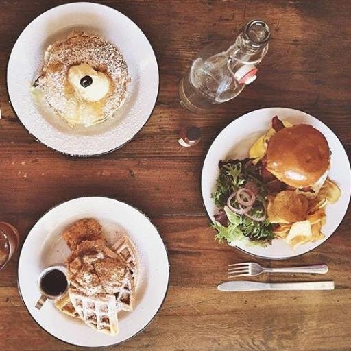 good food, chill vibes.
1305 Portia St. Los Angeles, CA 90026
323-604-9621